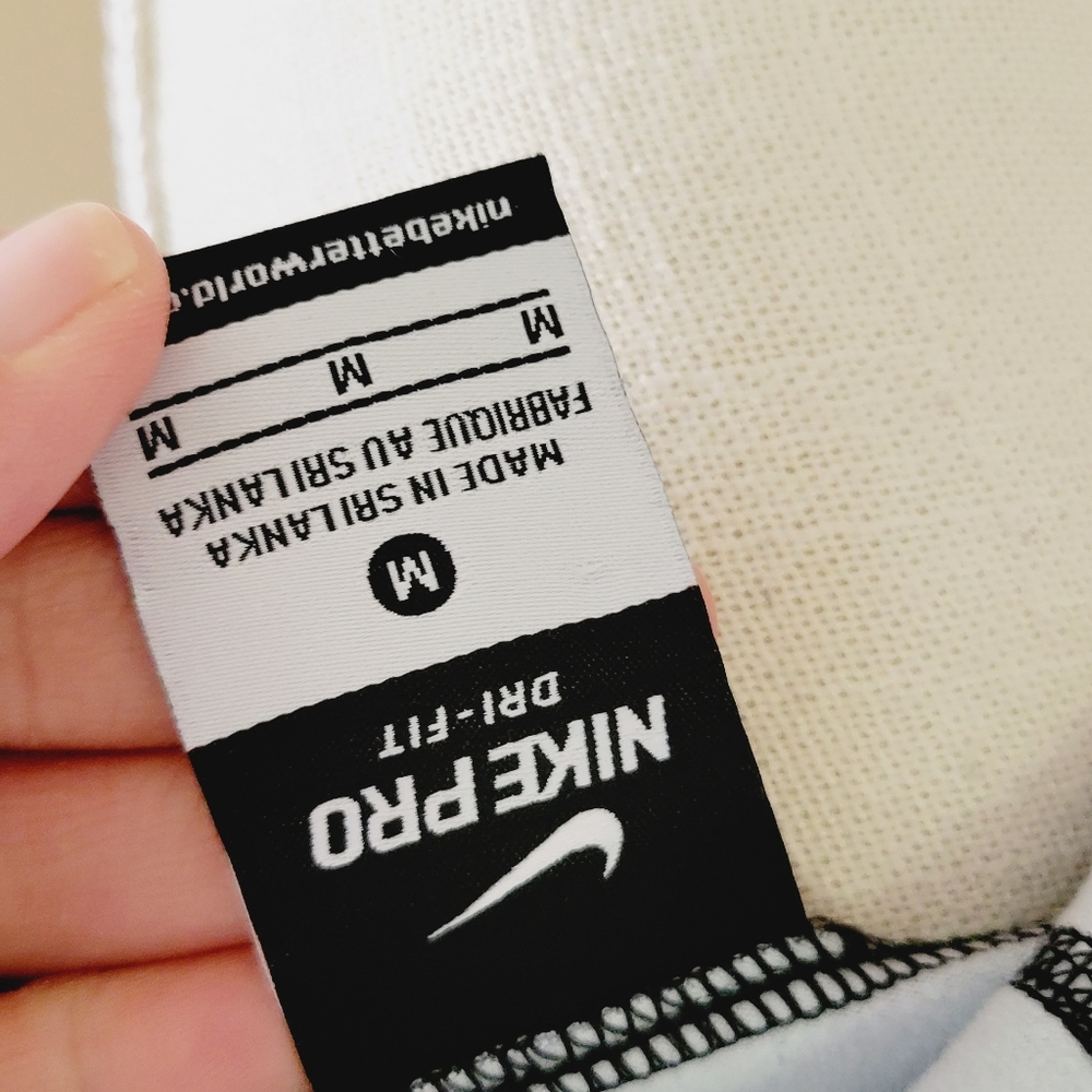 Nike Pro Hyperwarm Training Pullover Size Medium - image 5